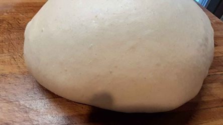 Pizza e focaccia Home - English 33 Come incordare un impasto a mano, tecniche e spegazioni
