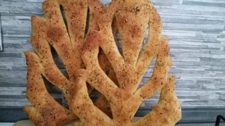 Pizza e focaccia Home 11 Ricetta Focaccia ” Fougasse “