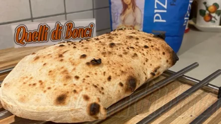 Pizza e focaccia Home 16 Panuozzo napoletano, storia e ricetta…