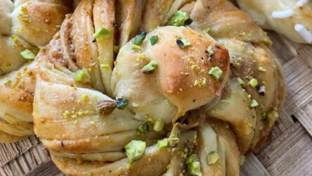 Pizza e focaccia Home 26 Pan brioche al pistacchio ricetta