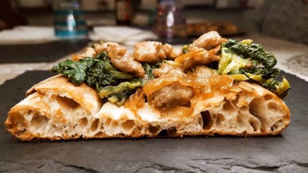 Teglia romana, Metodo diretto salsiccia e friarielli